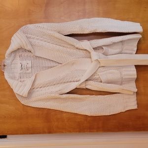 Old navy cream colored cable knit cardigan